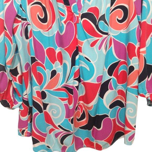 Crown & Ivy Swirl Print Peasant Top Plus Size 1X - Picture 7 of 15